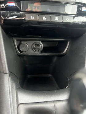 Peugeot 208, снимка 14