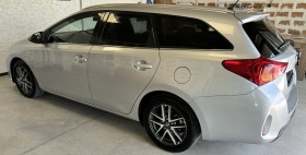 Toyota Auris 1.8 HYBRID, снимка 5