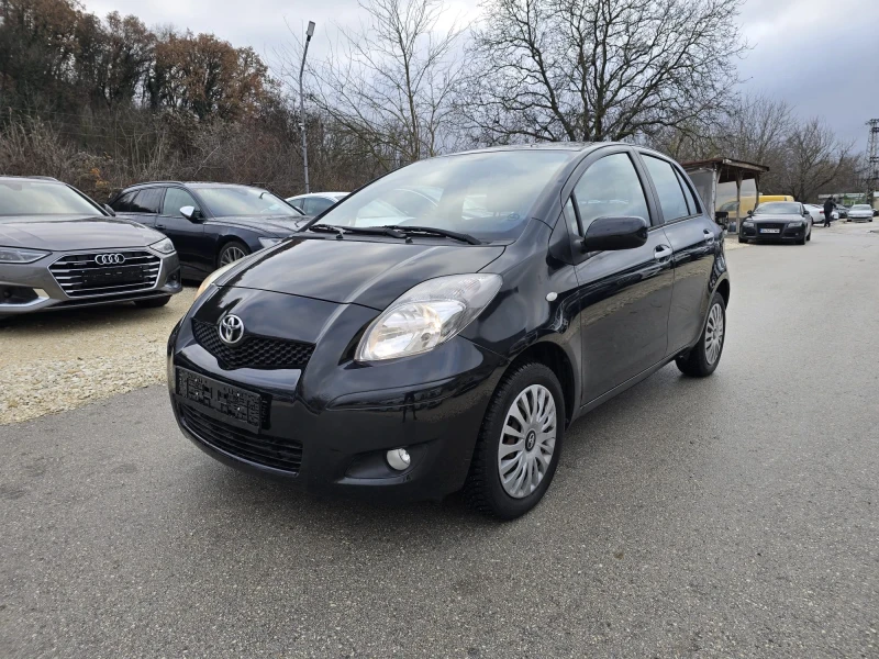 Toyota Yaris 147хил. Facelift , снимка 1 - Автомобили и джипове - 47269352