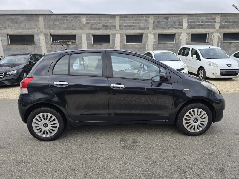 Toyota Yaris 147хил. Facelift , снимка 7 - Автомобили и джипове - 47269352