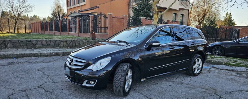 Mercedes-Benz R 500, снимка 1 - Автомобили и джипове - 48370821