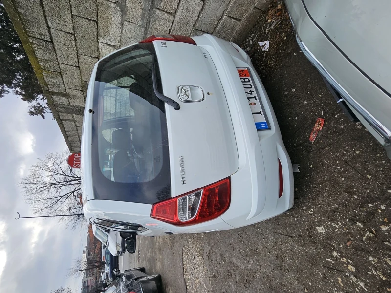 Hyundai I10, снимка 3 - Автомобили и джипове - 48429175