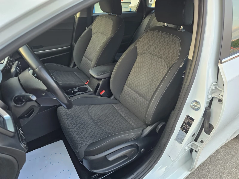 Kia Ceed 1.6CRDI/116ps/DCT7, снимка 15 - Автомобили и джипове - 51290564