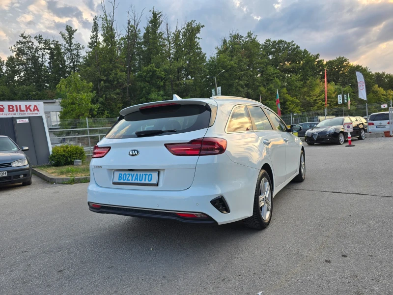 Kia Ceed 1.6CRDI/116ps/DCT7, снимка 7 - Автомобили и джипове - 51290564