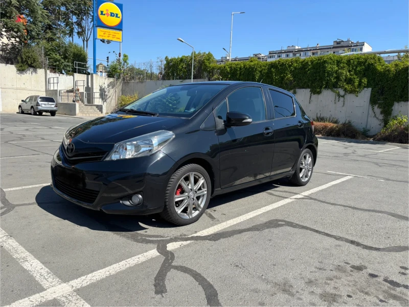 Toyota Yaris 1, 3