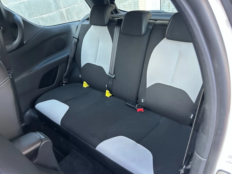 Citroen DS3 1.4 HDI, снимка 9 - Автомобили и джипове - 52439723