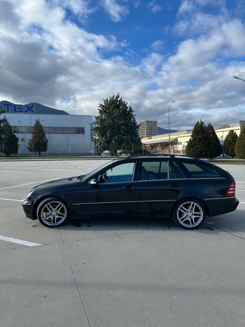 Mercedes-Benz C 270, снимка 4 - Автомобили и джипове - 52595709