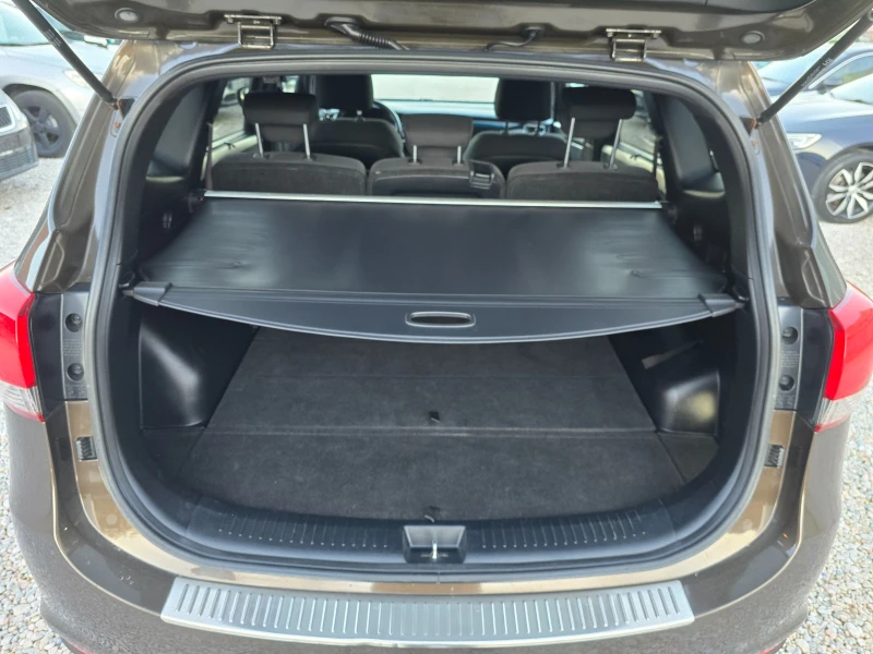 Kia Carens 1.7CRDI /ECO DYNAMICS/, снимка 12 - Автомобили и джипове - 52757224