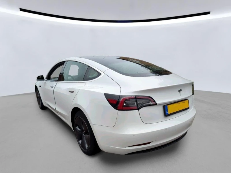 Tesla Model 3 STANDART RANGE, снимка 4 - Автомобили и джипове - 52856723
