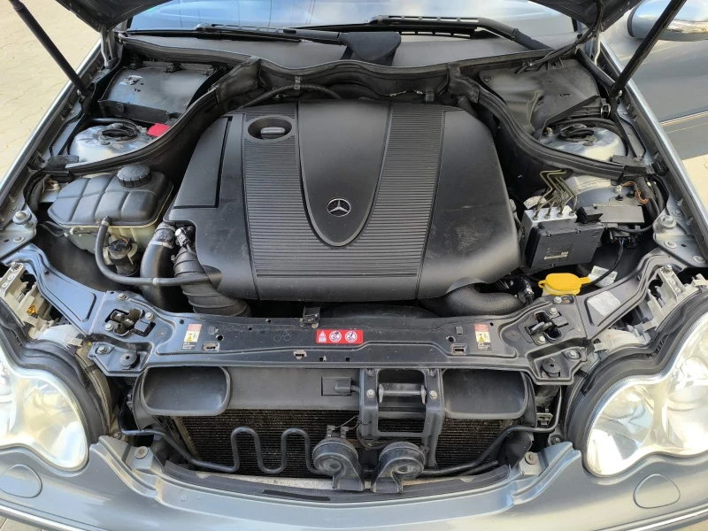 Mercedes-Benz C 200 2.2 122к.с., снимка 7 - Автомобили и джипове - 53012430