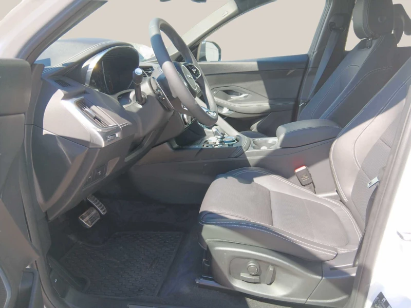 Jaguar E-pace 2.0 Litre T/C Petrol MHEV AWD 5 Door Auto 249PS, снимка 7 - Автомобили и джипове - 53427469