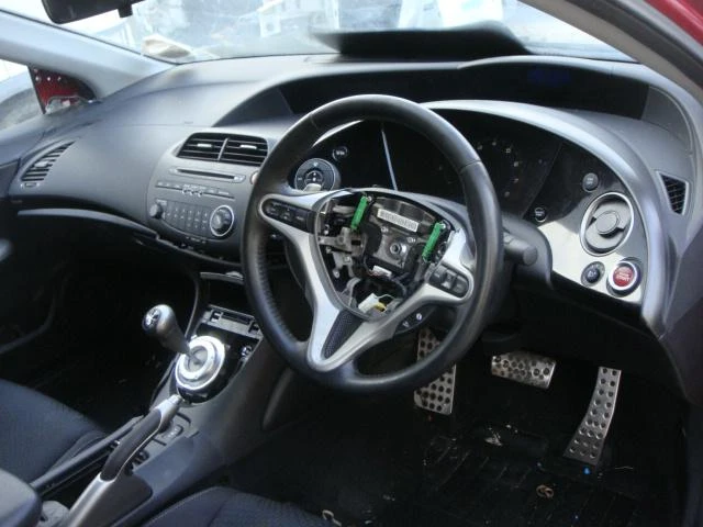 Honda Civic 140kс.АВТОМАТИК, снимка 6 - Автомобили и джипове - 15748723