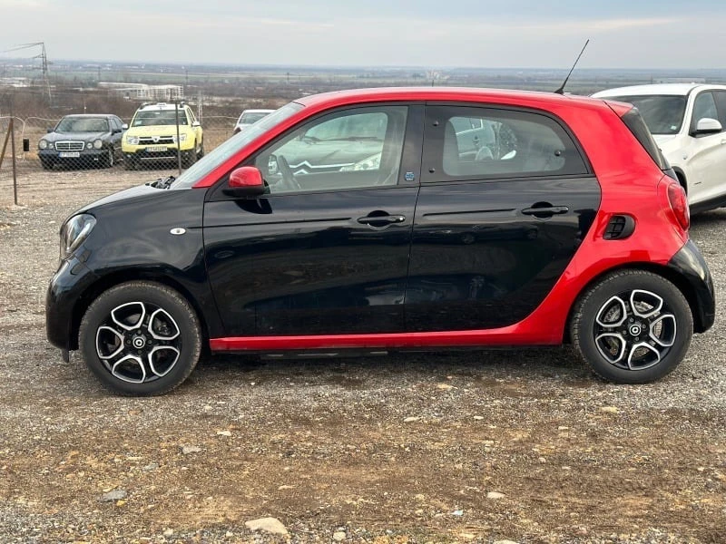 Smart Forfour, снимка 5 - Автомобили и джипове - 49065052