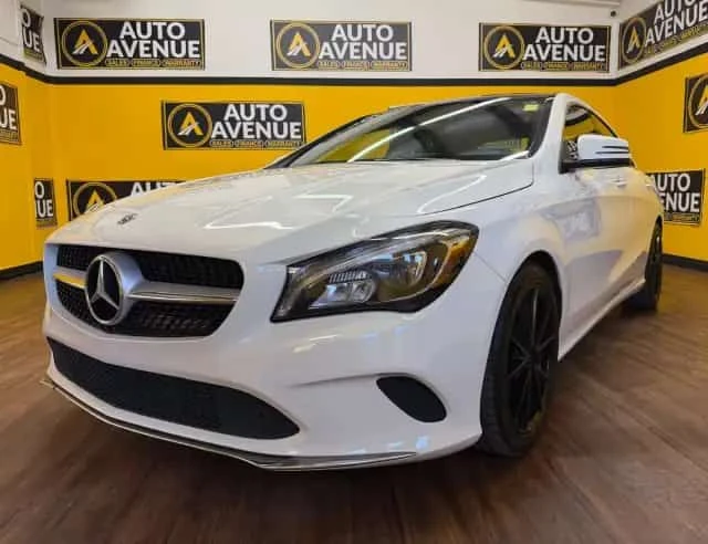 Mercedes-Benz CLA 250 NAVI * КАМЕРА * ПОДГРЕВИ * CARFAX