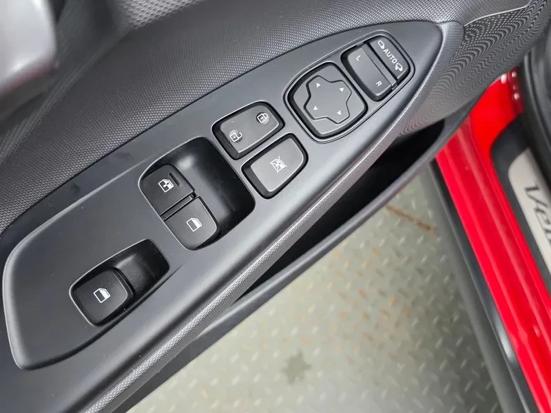 Hyundai Veloster  | Mobile.bg � ����������� 12