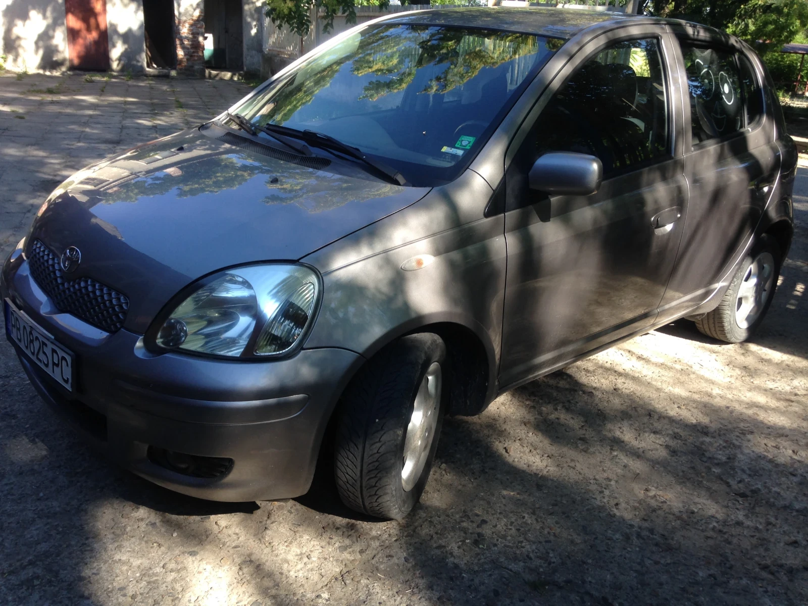 Toyota Yaris D4D Фейслифт 4 врати - изображение 5