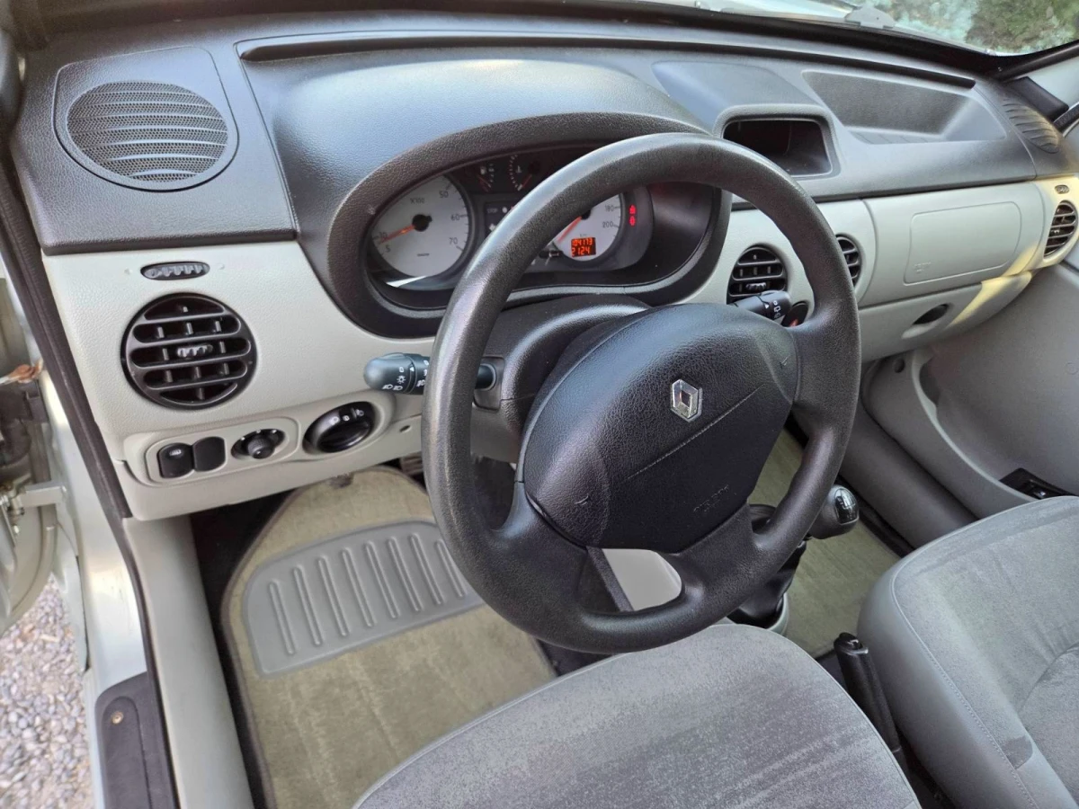 Renault Kangoo 1.5dCi 82hp Privilege - изображение 7
