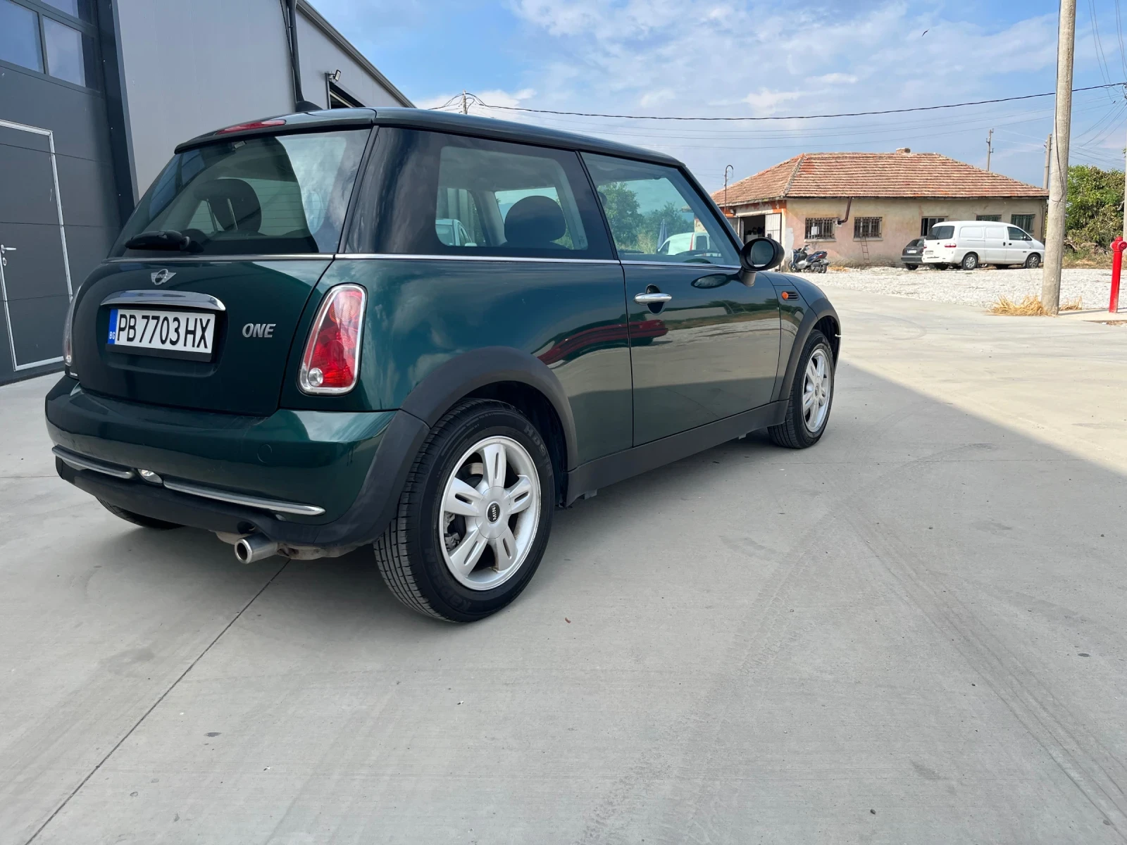 Mini Cooper 96000хл км - изображение 3