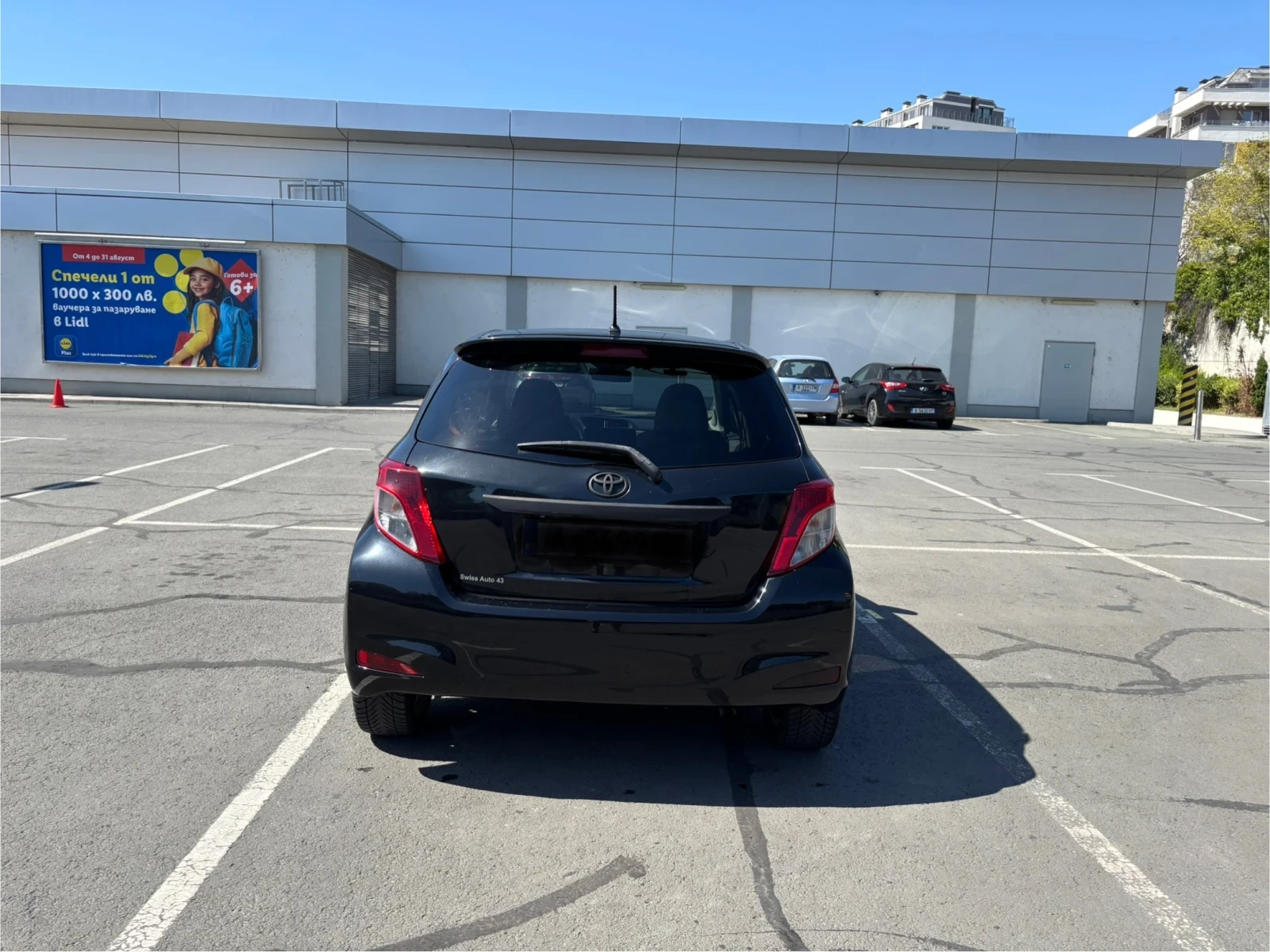 Toyota Yaris 1, 3 - изображение 6