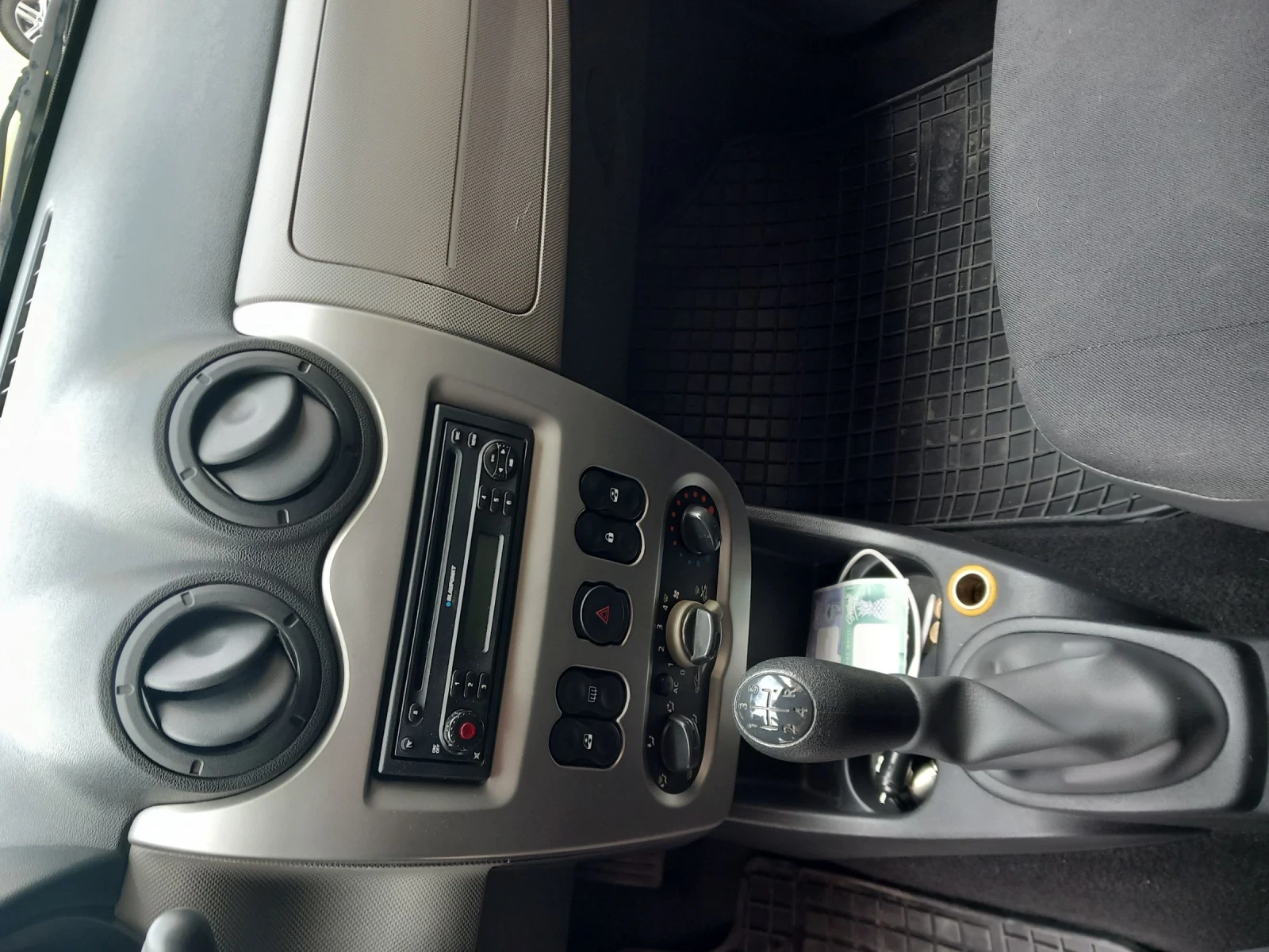 Dacia Sandero | Mobile.bg — изображение 8