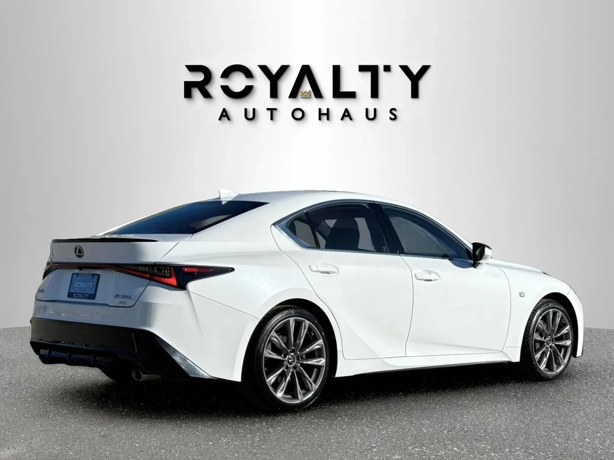 Lexus IS 350 3.5 V6 AWD / F-Sport / PANO | Mobile.bg — изображение 3