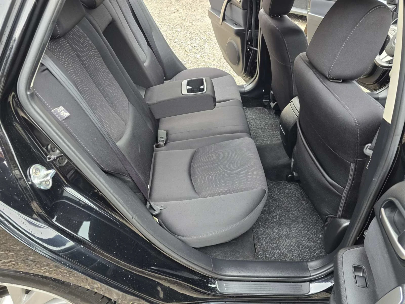 Mazda 6 1.8i 120KC NAVI  - изображение 10