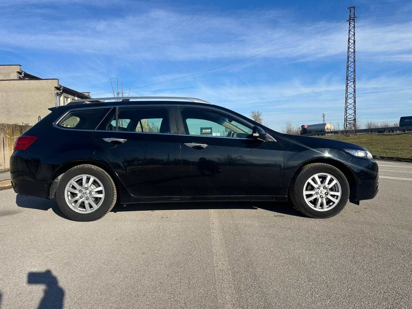 Honda Accord 2.2-FACE-AUTOMAT-FULL-SERVICE-БЕЗ-РЪЖДА-1Г-ГАРАНЦИ - изображение 5