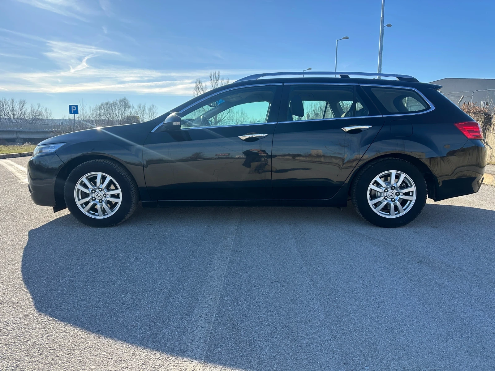 Honda Accord 2.2-FACE-AUTOMAT-FULL-SERVICE-БЕЗ-РЪЖДА-1Г-ГАРАНЦИ - изображение 2