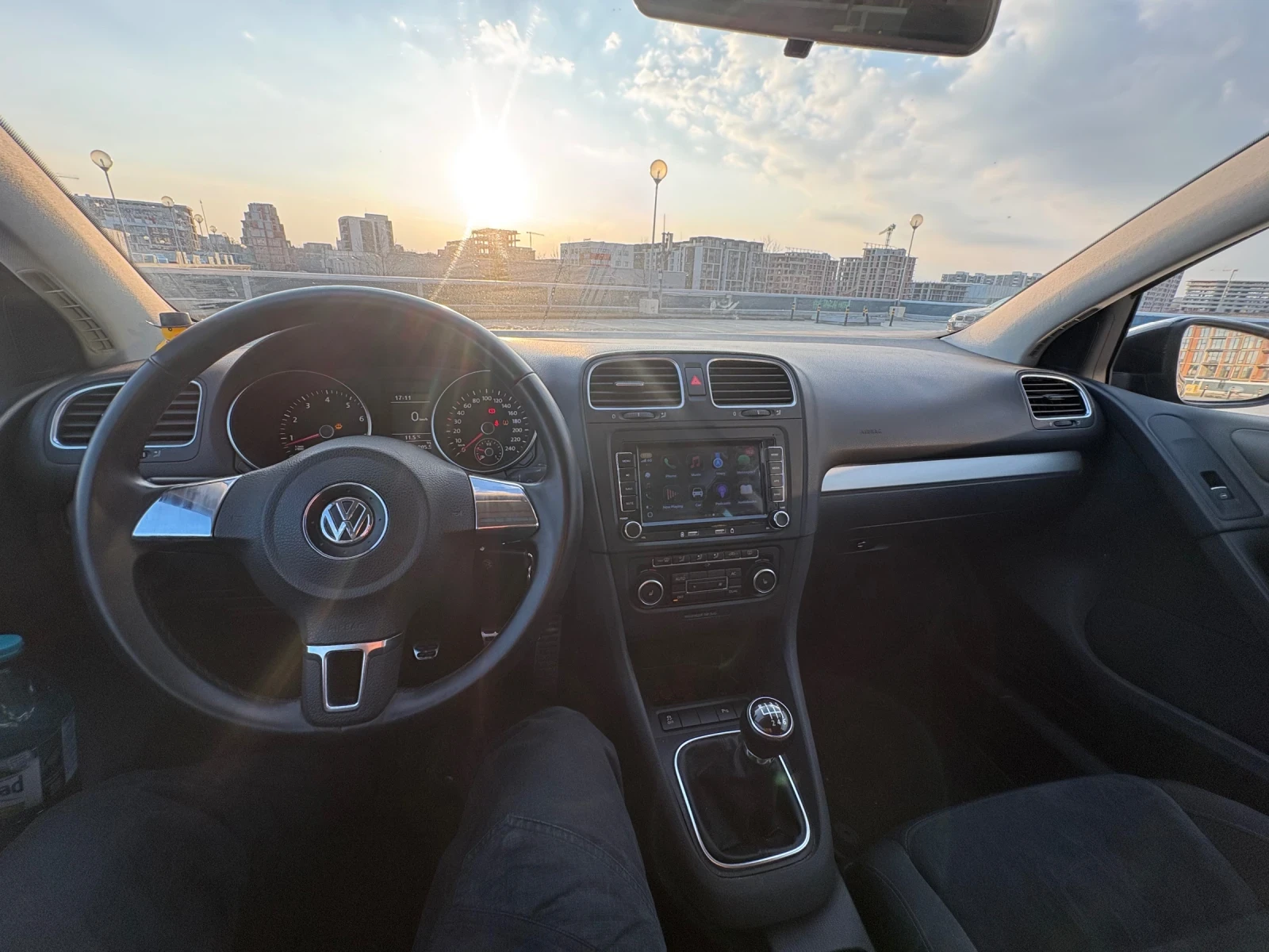 VW Golf, снимка 5 - Автомобили и джипове - 53737613
