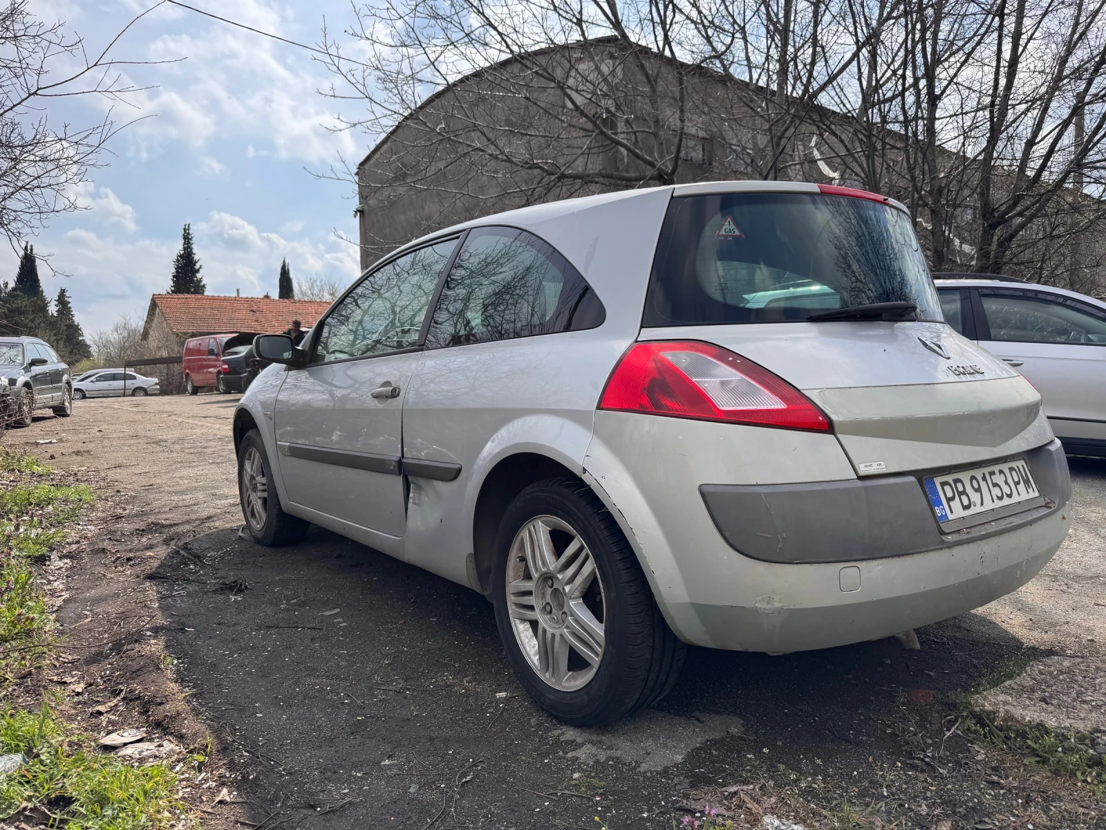 Renault Megane 1.6, снимка 4 - Автомобили и джипове - 54041666