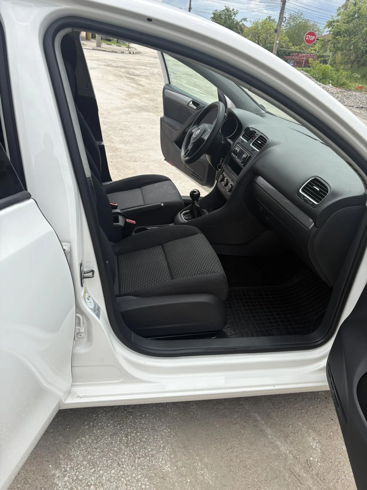 VW Golf, снимка 13 - Автомобили и джипове - 54384988