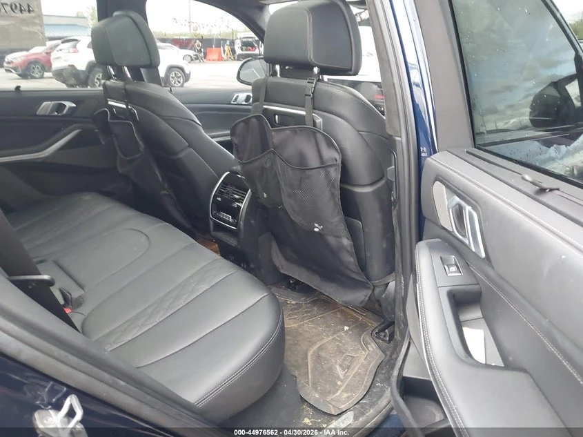 BMW X5M 4.4l X5 M60I, снимка 8 - Автомобили и джипове - 54756163
