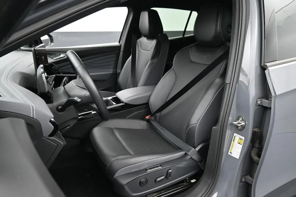 VW ID.4 Pro S AWD, снимка 8 - Автомобили и джипове - 54879263