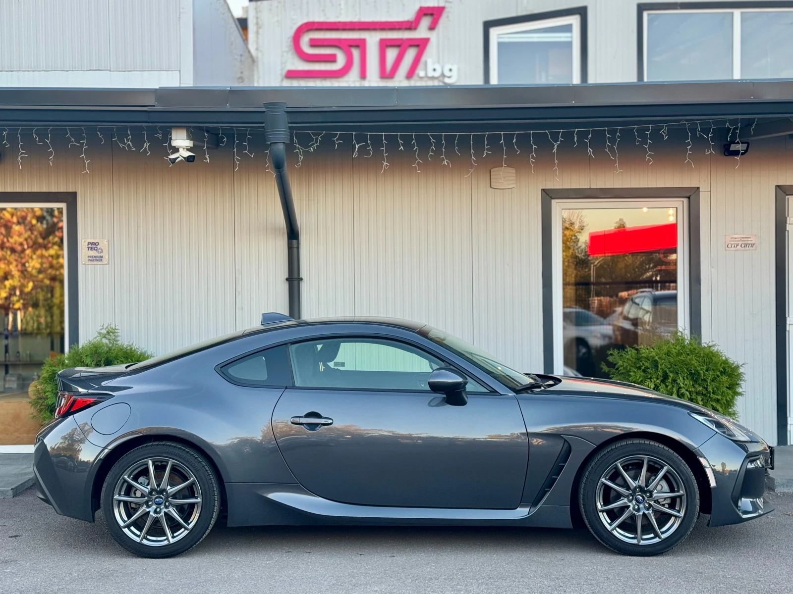 Subaru BRZ 2.4 PREMIUM, снимка 4 - Автомобили и джипове - 55108724