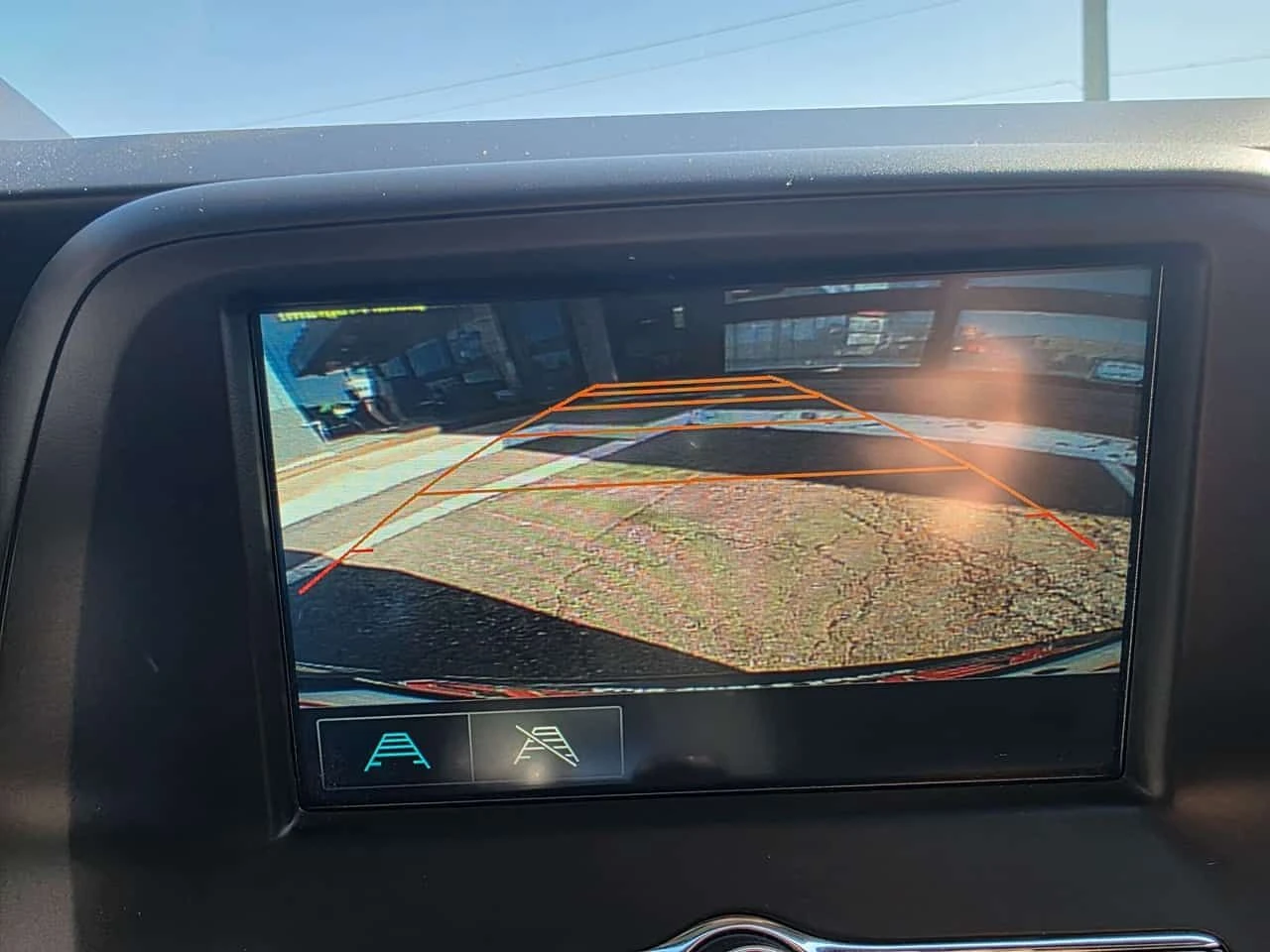 Chevrolet Camaro * 1LS MANUAL | RS | Backup Camera * CARFAX * ЦЕНА , снимка 16 - Автомобили и джипове - 55184502
