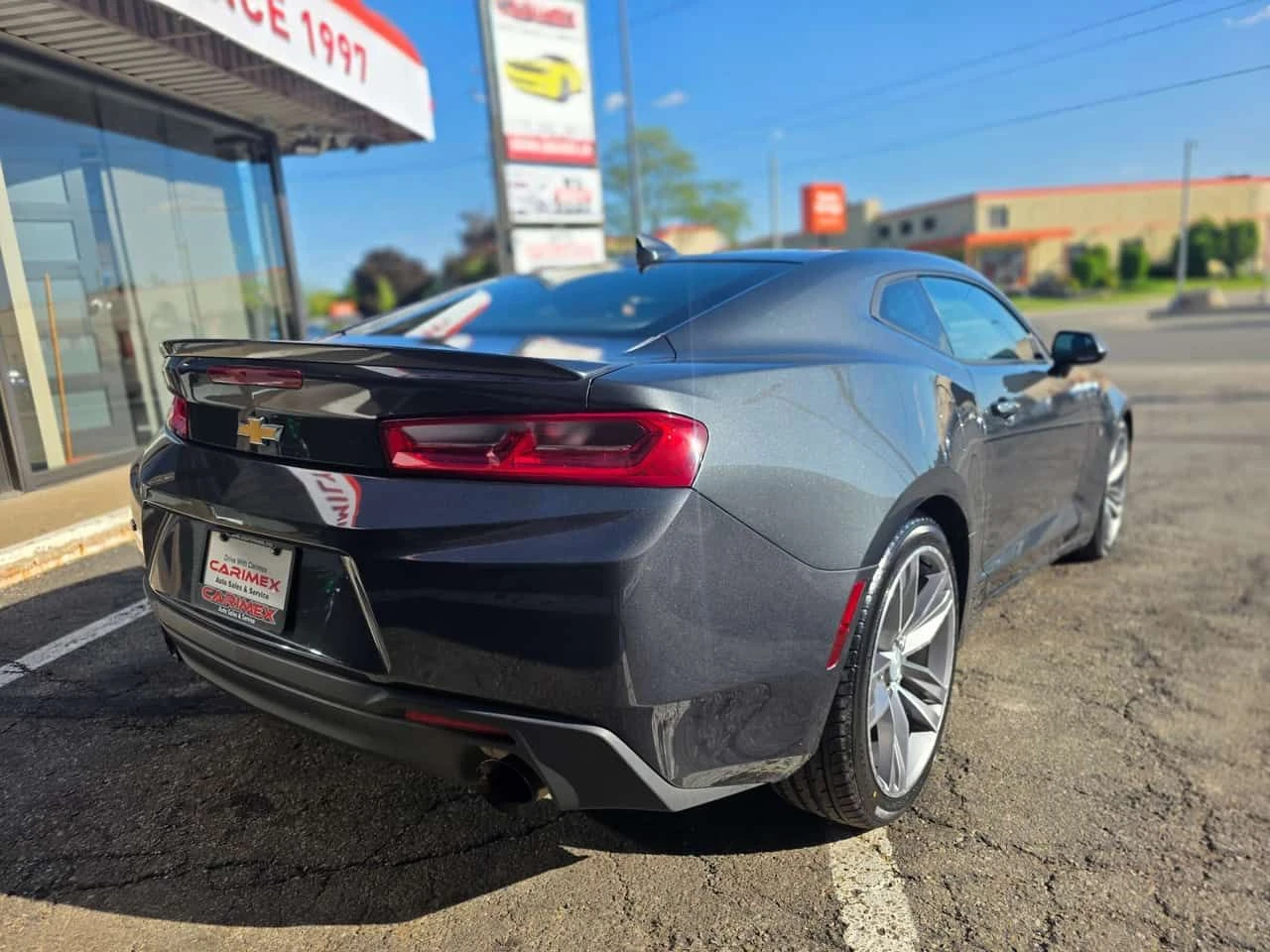 Chevrolet Camaro * 1LS MANUAL | RS | Backup Camera * CARFAX * ЦЕНА , снимка 5 - Автомобили и джипове - 55184502