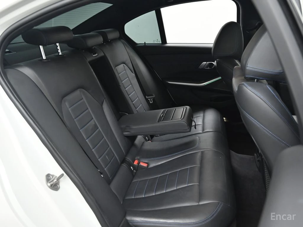 BMW 340 HARMON* KARDON* ���������* �����* 360������*  | Mobile.bg � ����������� 14