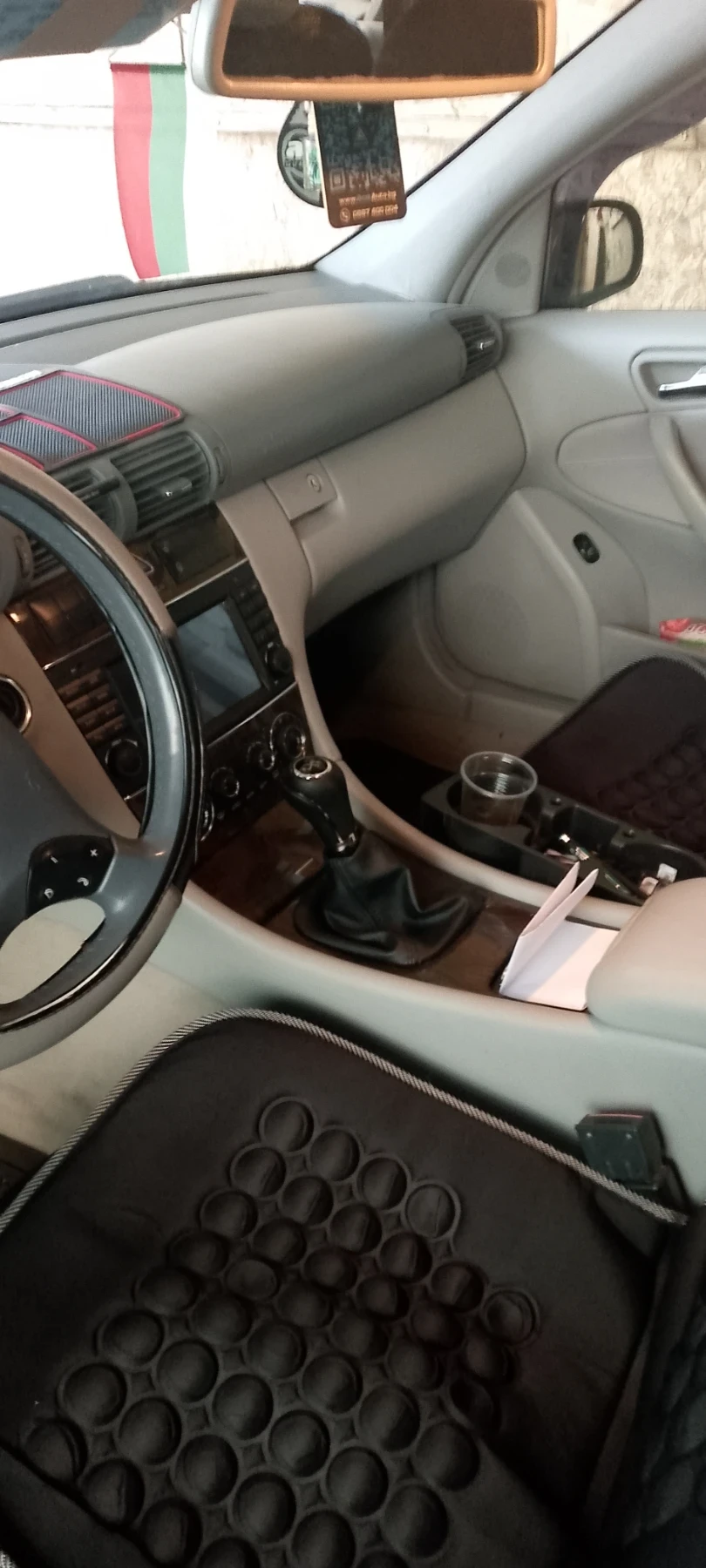 Mercedes-Benz C 200, снимка 9 - Автомобили и джипове - 55481781