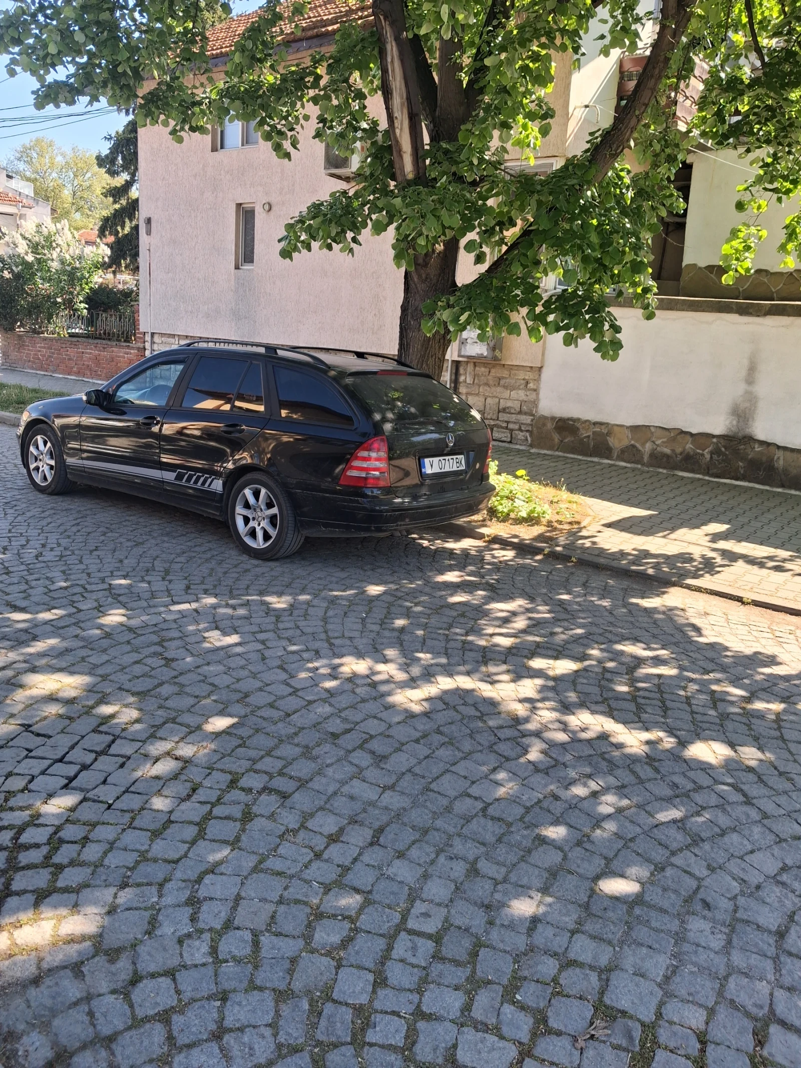 Mercedes-Benz C 200, снимка 2 - Автомобили и джипове - 55481781