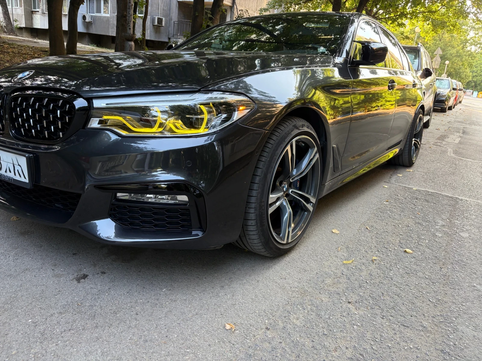 BMW 540 540i X Drive M Pack / Nappa /HUD /Harman K./ Валум, снимка 16 - Автомобили и джипове - 55593644