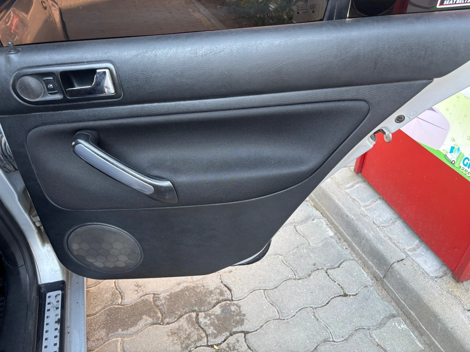 VW Golf 1.9 131 ASZ, снимка 16 - Автомобили и джипове - 55623489