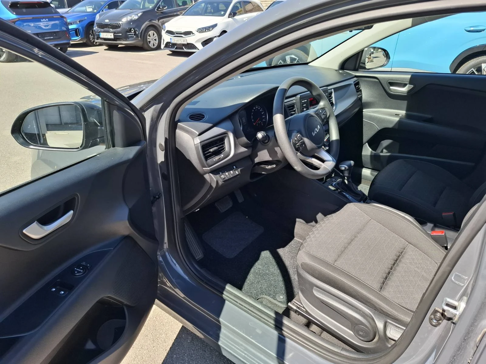 Kia Rio 1.0 ТУРБО ГАРАНЦИЯ, снимка 9 - Автомобили и джипове - 55701367