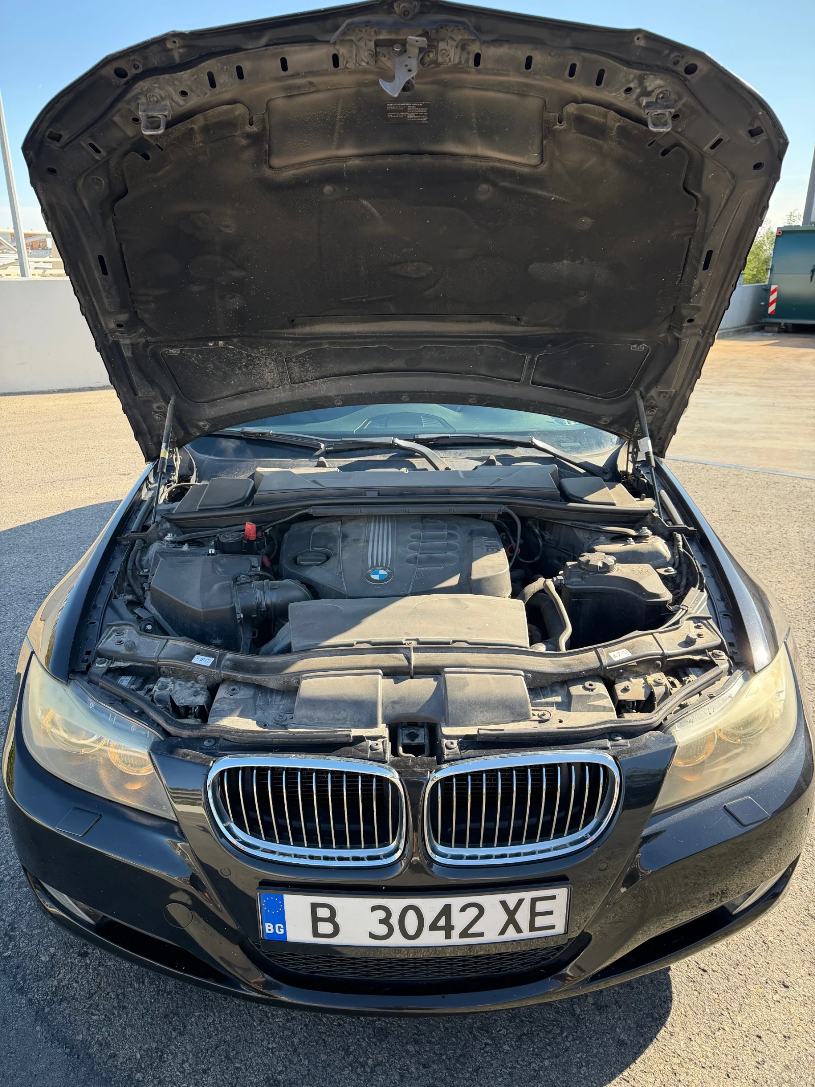 BMW 320 BMW 320d E91, снимка 11 - Автомобили и джипове - 56294156