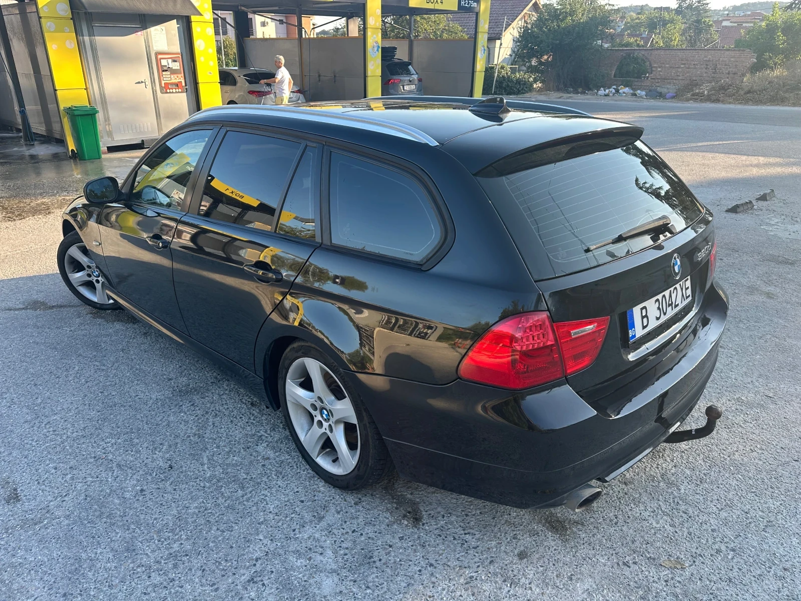 BMW 320 BMW 320d E91, снимка 11 - Автомобили и джипове - 55772033
