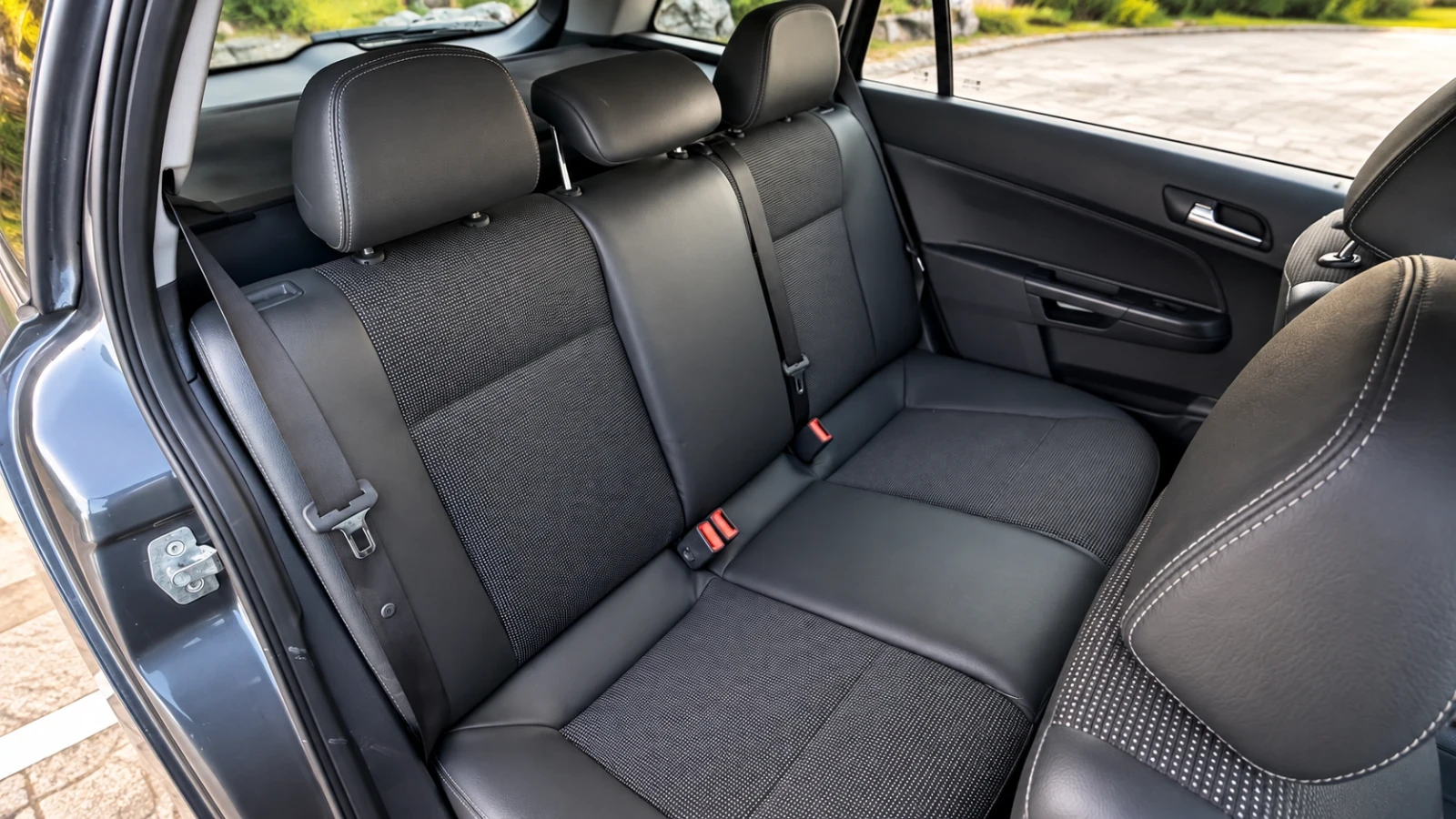 Opel Astra 1.6 Бензин/ Газ, 116К.с, снимка 13 - Автомобили и джипове - 56112602