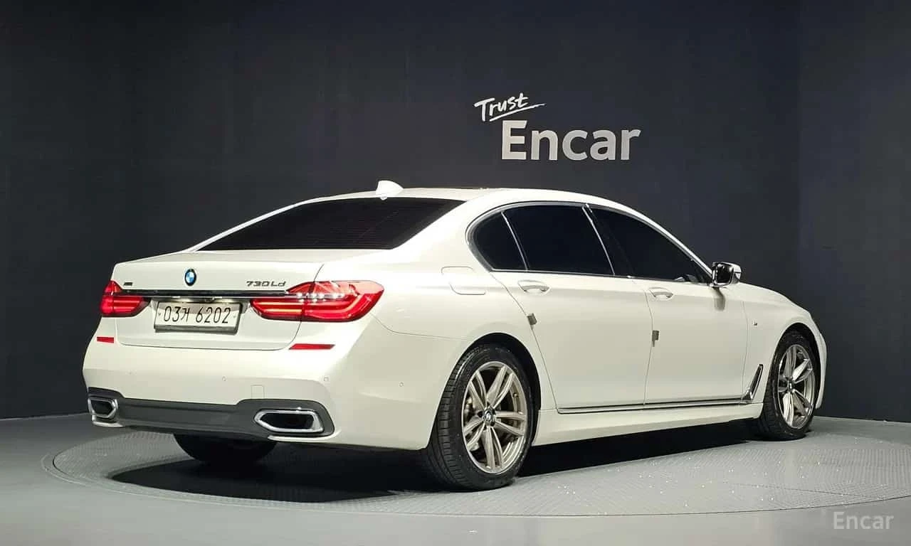 BMW 730 Ld xDrive M Sport | АВТОФИНАНСИРАНЕ, снимка 2 - Автомобили и джипове - 56167415