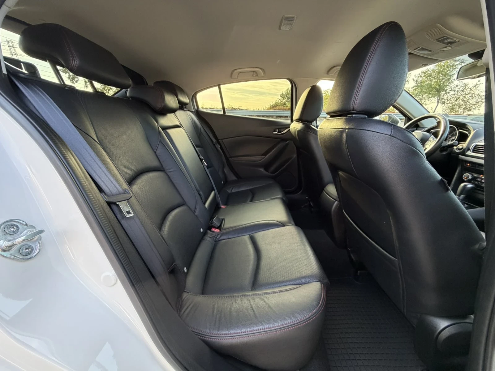 Mazda 3 2.2 / 150�.�./ ������� / ���� / ���� | Mobile.bg � ����������� 14