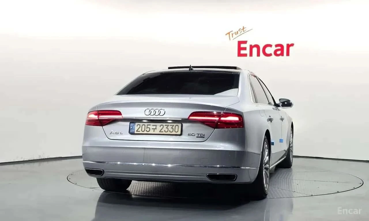 Audi A8, снимка 4 - Автомобили и джипове - 56723577
