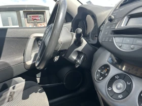 Toyota Rav4 2.2 D-4D, снимка 10