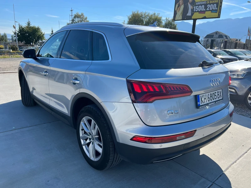 Audi Q5 2.0tdi, снимка 3 - Автомобили и джипове - 38109643